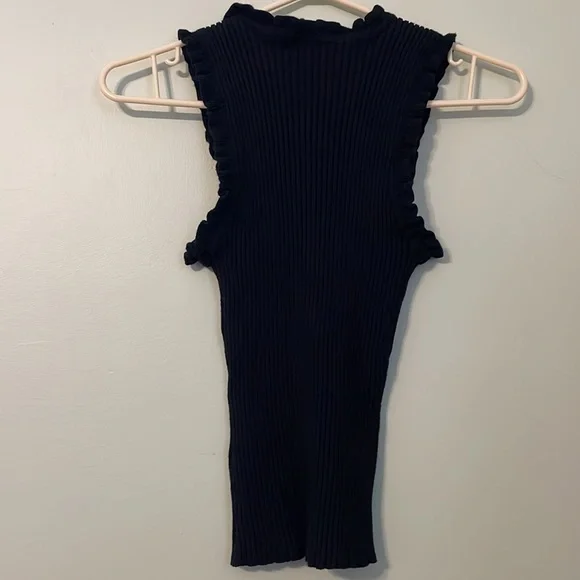 Gilli Black Ruffle Tank Top - Picture 4 of 4